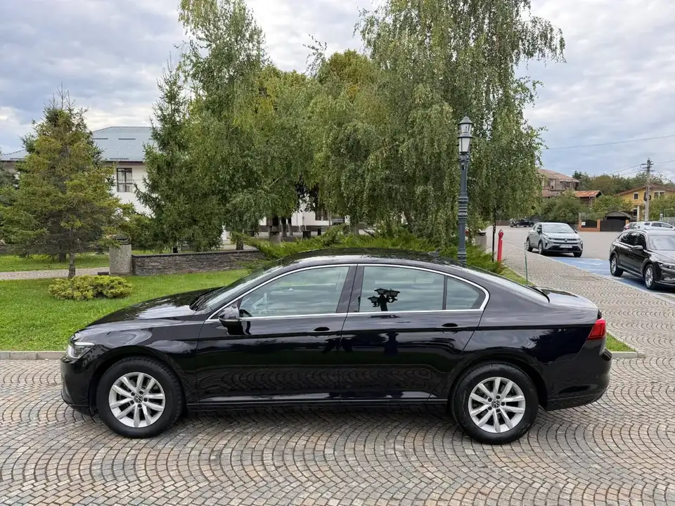 Volkswagen Passat B8.5 Facelift Comfortline – poza 3